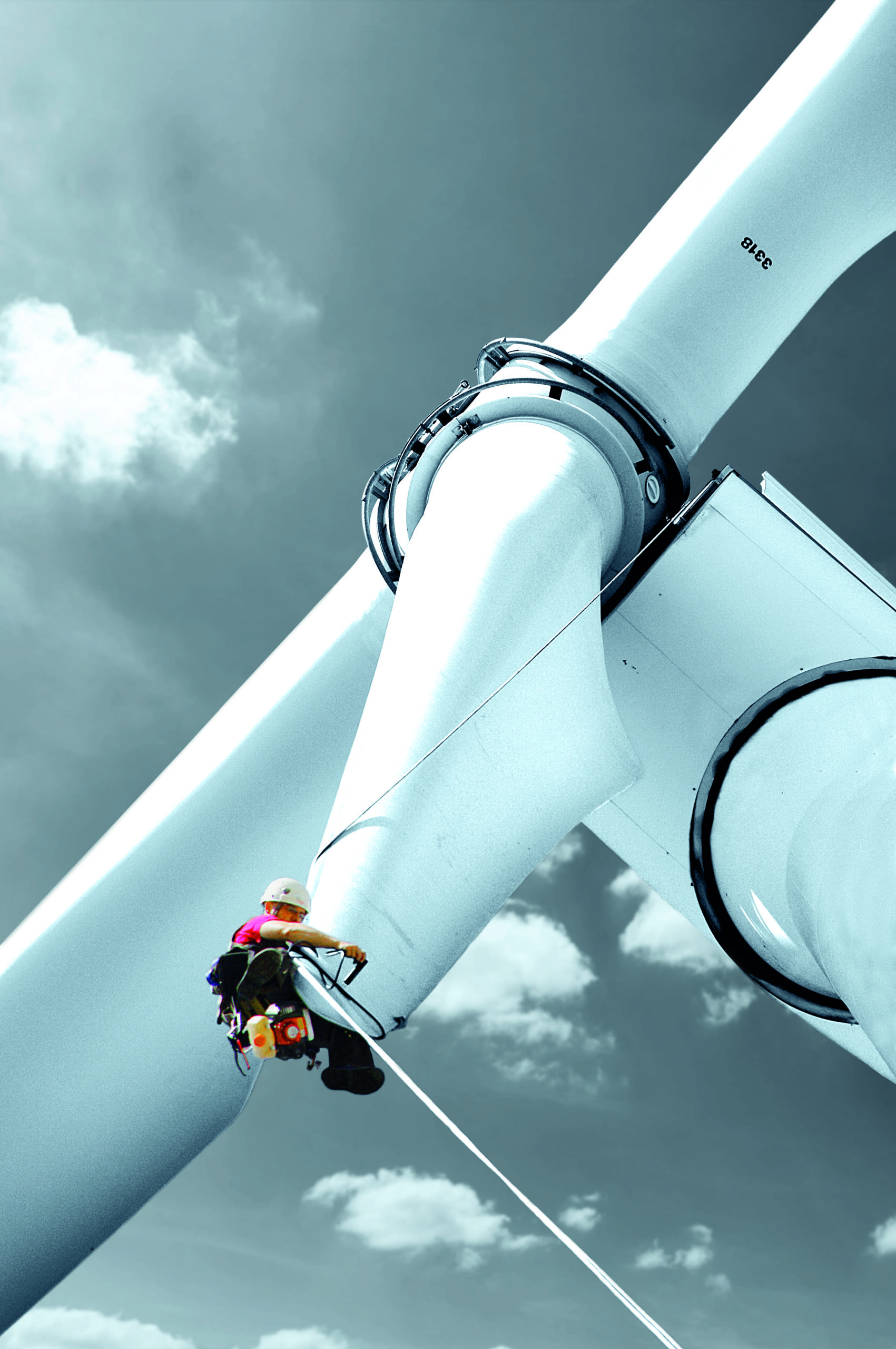 Blade-inspectie op een windturbine middels rope access